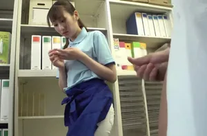 Yêu cô chị thanh niên số hưởng địt cả cô em