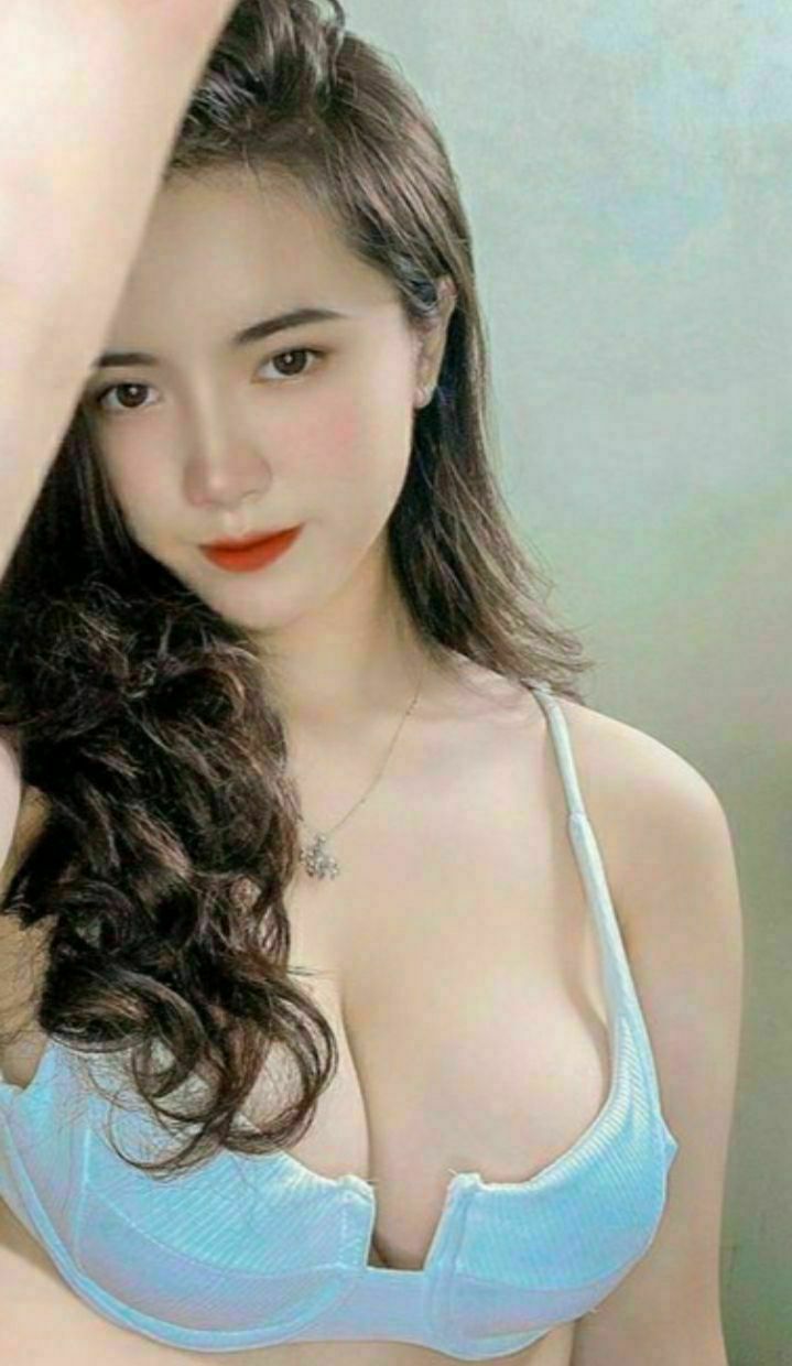 Chú ơi lồn cháu nứng quá chú đút vào đi